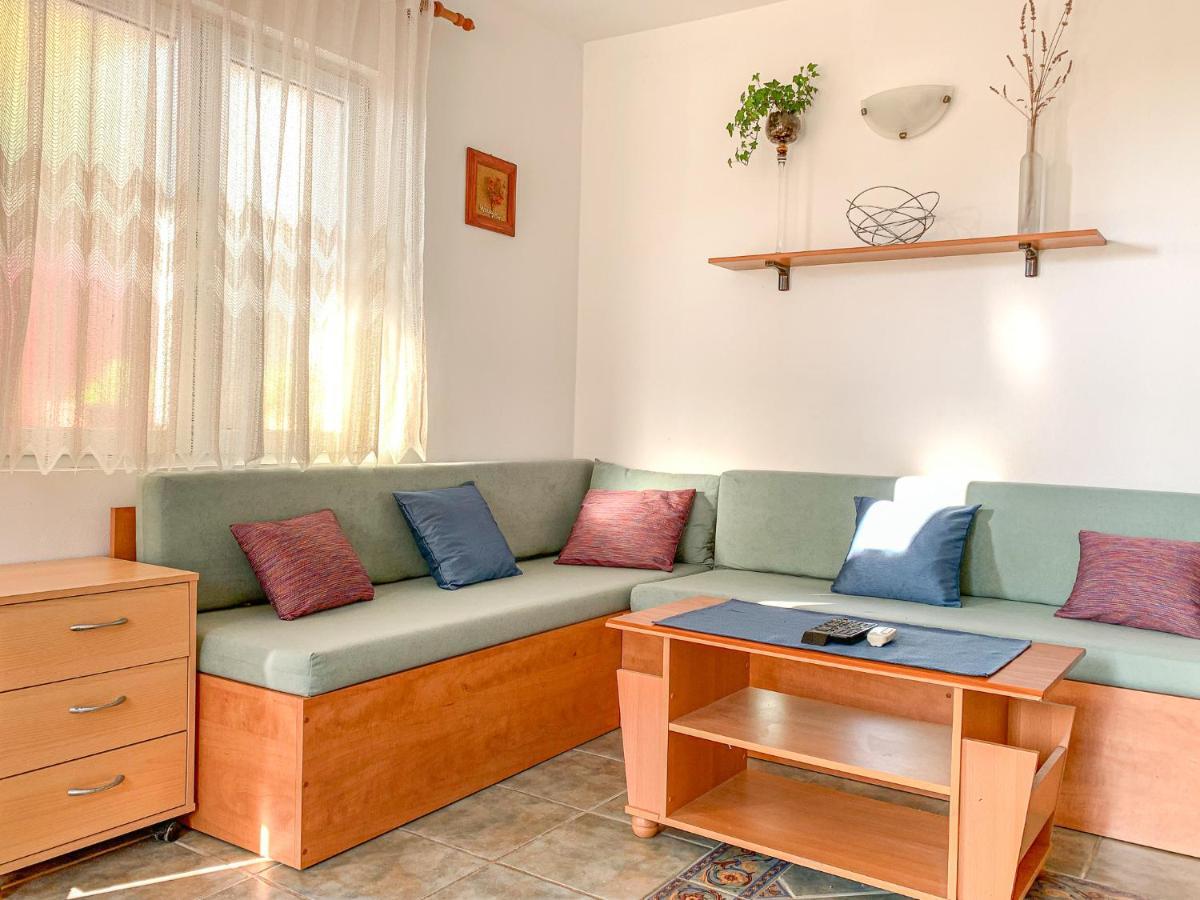 PUY Apartmani Sincic מראה חיצוני תמונה
